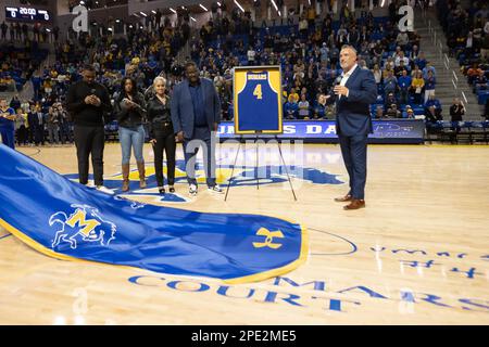 McNeese State University ernennt das Gericht nach Cowboy Great und NBA Hall of Fame Mitglied Joe Dumars, Donnerstag, 5. Januar 2023, in Lake Charles, Louisiana Stockfoto