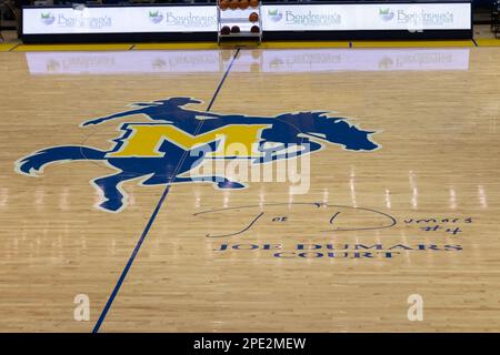 McNeese State University ernennt das Gericht nach Cowboy Great und NBA Hall of Fame Mitglied Joe Dumars, Donnerstag, 5. Januar 2023, in Lake Charles, Louisiana Stockfoto