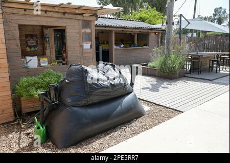 ISRAEL, Bet Yanay, Startup-Unternehmen HomeBiogas LTD, Herstellung und Vertrieb von kleinen Heimbiogas-Kits für ländliche Gebiete, Aufbereitung von Lebensmittelabfällen zur Erzeugung von Biogas Stockfoto