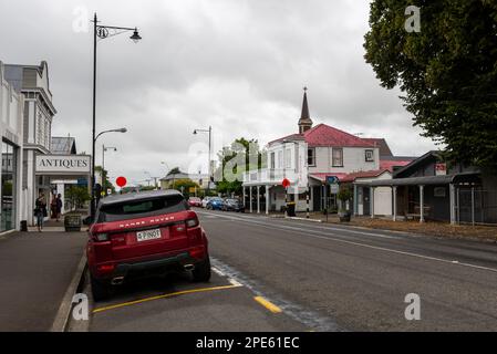 Main Street, Greytown, Neuseeland. Historische Gebäude auf dem Greytown Heritage Walk. State Highway 2 durch frühe Siedlerstadt Stockfoto