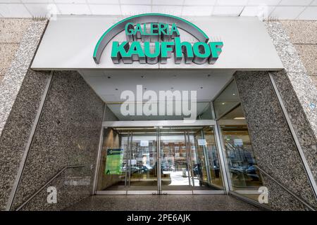 Gelsenkirchen, Deutschland. 15. März 2023. Hintereingang der Galeria Kaufhof in Gelsenkirchen. Kredit: Christoph Reichwein/dpa/Archivbild/dpa/Alamy Live News Stockfoto