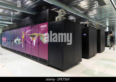 Computerzentrum der Universität, HOCHLEISTUNGSCOMPUTER VON HAWK, einer der schnellsten Computer der Welt. High Performance Computing Centre der Stockfoto