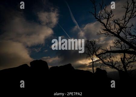 Landschaft in der Nähe des Semnicka-Felsens an einem kalten, winterlichen, frischen Morgen Stockfoto