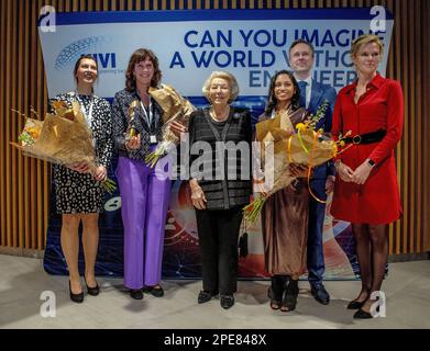 Papendrecht, Niederlande. 15. März 2023. Prinzessin Beatrix aus den Niederlanden im Auditorium Boskalis in Papendrecht am 15. März 2023 zur Präsentation des sechsten Prinzen Friso Ingenieursprijs für den Ingenieur des Jahres Kredit: Albert Nieboer/Netherlands OUT/Point de Vue OUT/dpa/Alamy Live News Stockfoto