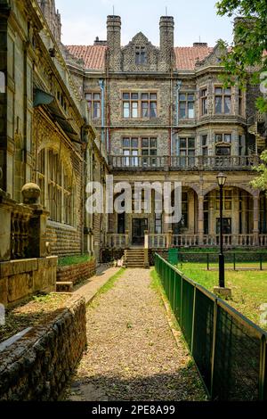 Südseite der ehemaligen Viceregal Lodge, heute als Indian Institute of Advanced Study in Shimla bekannt Stockfoto