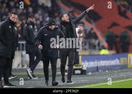 Hull, UK. 15. März 2023. Liam RoSenior Manager von Hull City Gesten and Reactions während des Sky Bet Championship-Spiels Hull City gegen Burnley im MKM Stadium, Hull, Großbritannien, 15. März 2023 (Foto: James Heaton/News Images) Credit: News Images LTD/Alamy Live News Stockfoto