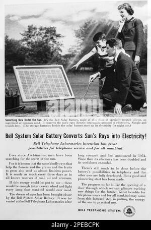 Bell System Solarbatterie-Erfindungswerbung in einer Zeitschrift NatGeo September 1956 Stockfoto