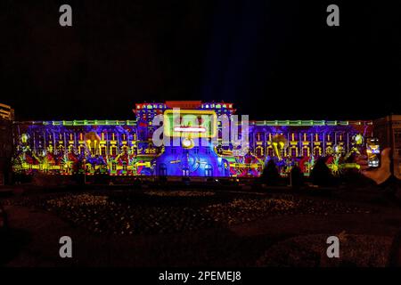 (230316) -- ZAGREB, 16. März 2023 (Xinhua) -- Dieses Foto wurde am 15. März 2023 aufgenommen und zeigt eine Szene während des Lichterfestes im Mimara-Museum in Zagreb, Kroatien. (Igor Kralj/PIXSELL über Xinhua) Stockfoto