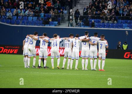 Sankt Petersburg, Russland. 15. März 2023. Dynamo-Mannschaftsspieler, die während des Fußballspiels des Russian Cup 2022/2023 zwischen Zenit Saint Petersburg und Dynamo Moskau in der Gazprom Arena gesehen wurden. Endergebnis: Zenit 1:1 Dynamo (4:5, Elfmeterschießen). (Foto: Maksim Konstantinov/SOPA Images/Sipa USA) Guthaben: SIPA USA/Alamy Live News Stockfoto