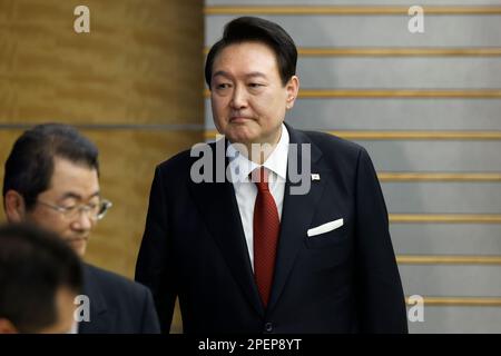Tokio, Japan. 16. März 2023. Yoon Suk Yeol, Südkoreas Präsident, nimmt an einem Gipfeltreffen mit Fumio Kishida, Japans Ministerpräsident, Teil, nicht abgebildet, an der offiziellen Residenz des Ministerpräsidenten in Tokio. Kredit: SOPA Images Limited/Alamy Live News Stockfoto