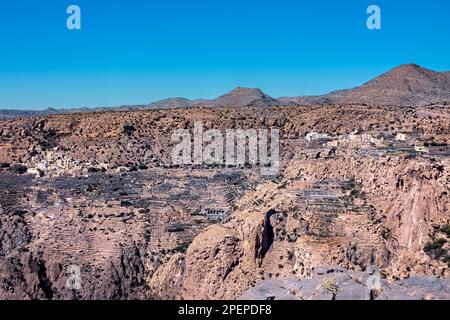 Terrassenförmige landwirtschaftliche Felder, Al Ain, Jebel Akhdar, Oman Stockfoto