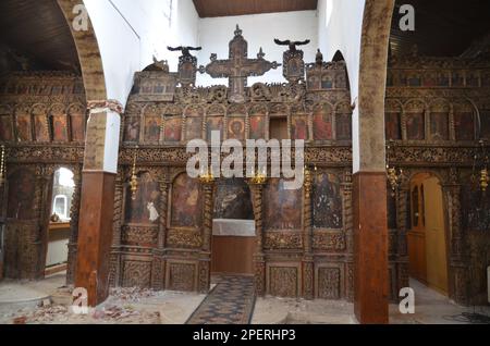Griechenland, Thessalien, Larisa, das Dorf Elassona Praitori Kirche St. Nikolaus, religiöse Gemälde und hölzerne Skulpturen Stockfoto