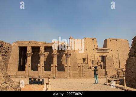 Der Tempel des Horus in Edfu in Assuan, Ägypten Stockfoto