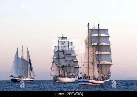 Drei große Schiffe, Rennbeginn, Bergen 2008 Stockfoto