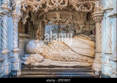 Das Grab von Philibert II. Von Savoyen in der Abteikirche Brou in Bourg-en-Bresse, Frankreich, ist aus Carrara-Marmor Stockfoto