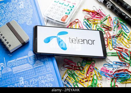 Danzig, Polen. 7. März 2023. In dieser Abbildung wird ein Telenor-Logo auf einem Smartphone angezeigt. (Kreditbild: © Mateusz Slodkowski/SOPA Images via ZUMA Press Wire) NUR REDAKTIONELLE VERWENDUNG! Nicht für den kommerziellen GEBRAUCH! Stockfoto