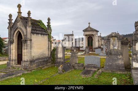 Eindrücke auf dem Friedhof in Verdun, einer Großstadt im Maas-Departement in Grand Est, Nordostfrankreich. Es ist bekannt dafür, dass es ihm seinen Namen gibt Stockfoto