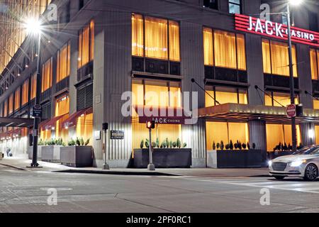 Das 1931 erbaute Higbee Building am Public Square im Zentrum von Cleveland, Ohio, war Teil des Tower City Center Complex und ist heute ein Casino, Jacks. Stockfoto