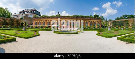 Weilburg im Renaissance-Stil, erbaut 1533, 1572, untere Orangerie mit Obstspalierern, Weilburg an der Lahn, Hessen, Deutschland Stockfoto