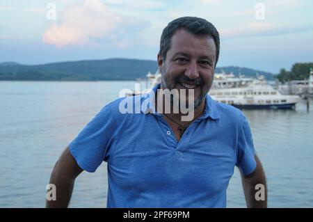 Arona, Lago Maggiore, Italien - Matteo Salvini während der Wahlkundgebung 2022. Stockfoto