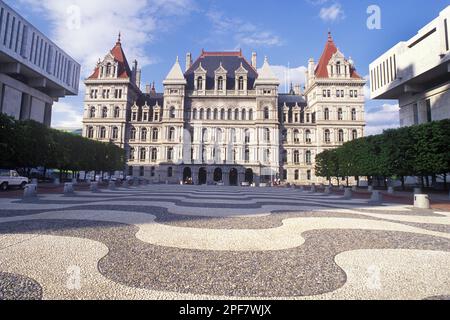 Albany New York. Empire State Plaza. New York State Capitol Statehouse Gebäude 1930er Jahre Außenbefestigung. New York Attraktionen USA Stockfoto