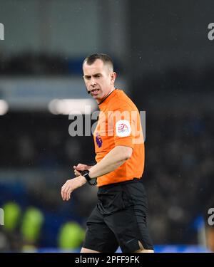 Schiedsrichter Peter Bankes während des Premier League-Spiels zwischen Brighton & Hove Albion und Crystal Palace im American Express Community Stadium , Brighton , Großbritannien - 15. März 2023 Photo Simon Dack/Tele Images. Nur redaktionelle Verwendung. Kein Merchandising. Für Fußballbilder gelten Einschränkungen für FA und Premier League. Keine Nutzung von Internet/Mobilgeräten ohne FAPL-Lizenz. Weitere Informationen erhalten Sie von Football Dataco Stockfoto