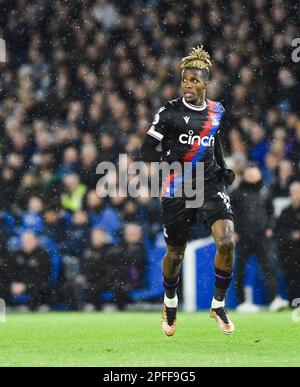 Wilfred Zaha von Crystal Palace während des Premier League-Spiels zwischen Brighton & Hove Albion und Crystal Palace im American Express Community Stadium , Brighton , Großbritannien - 15. März 2023 Photo Simon Dack/Tele Images. Nur redaktionelle Verwendung. Kein Merchandising. Für Fußballbilder gelten Einschränkungen für FA und Premier League. Keine Nutzung von Internet/Mobilgeräten ohne FAPL-Lizenz. Weitere Informationen erhalten Sie von Football Dataco Stockfoto