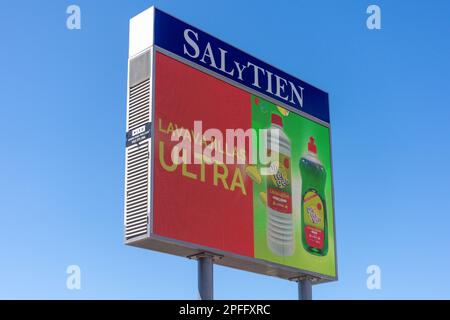 SalyTien Digital Advertising Screen, Avenue Rafael Puig Lluvina, Playa de las Américas, Teneriffa, Kanarische Inseln, Königreich Spanien Stockfoto