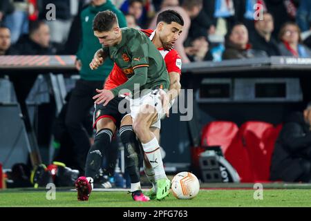 16-03-2023: Sport: Feyenoord/Shakhtar ROTTERDAM, NIEDERLANDE - MÄRZ 16: Alireza Jahanbakhsh (Feyenoord Rotterdam) und Georgiy Sudakov (FC Shakhta Stockfoto