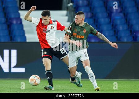 16-03-2023: Sport: Feyenoord/Shakhtar ROTTERDAM, NIEDERLANDE - MÄRZ 16: Oussama Idrissi (Feyenoord Rotterdam) und Oleksandr Zubkov (FC Shakhtar do Stockfoto