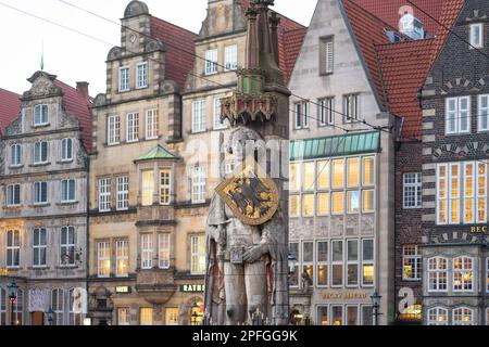 Bremen Roland Statue am Marktplatz - Bremen, Deutschland Stockfoto