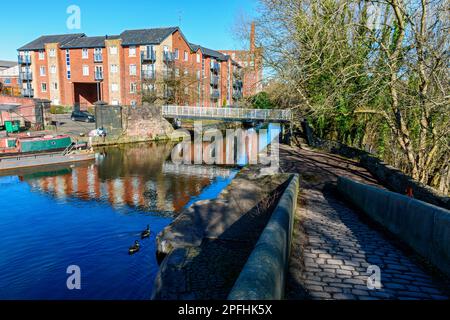 Portland-Becken an der Kreuzung der Ashton und Peak Forest Kanäle. Ashton-under-Lyne, Tameside, Manchester, England, Vereinigtes Königreich Stockfoto