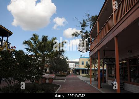 KISSIMMEE/ORLANDO/FLORIDA/USA - 30. NOVEMBER 2017. Besucher und Reisende in die Altstadt von kissimmee, Florida, USA (Foto: Francis Dean/Dean Picturs) Stockfoto