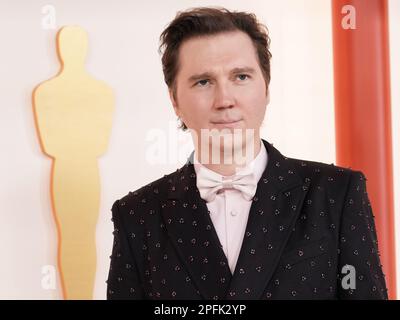 Paul Dano läuft auf dem roten Teppich bei den Academy Awards 95., die am 12. März 2023 von der Academy of Motion Picture Arts and Sciences im Dolby Theatre in Los Angeles, Kalifornien, verliehen werden. (Foto: Sthanlee B. Mirador/Sipa USA) Stockfoto