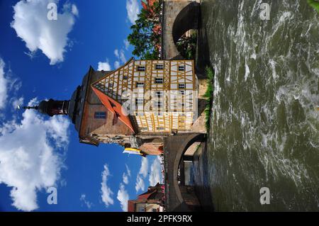 Fachwerkhaus, Regnitz, Rathaus, Bamberg, Bischofsstadt, Oberfrankreich, Deutschland Stockfoto