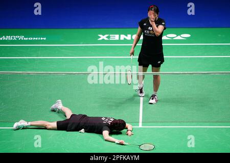 Kim so Yeong und Kong Hee Yong (rechts) in Aktion gegen Chinas Chen Qing Chen und Jia Yi Fan (nicht abgebildet) am vierten Tag der YONEX All England Open Badminton Championships in der Utilita Arena Birmingham. Foto: Freitag, 17. März 2023. Stockfoto