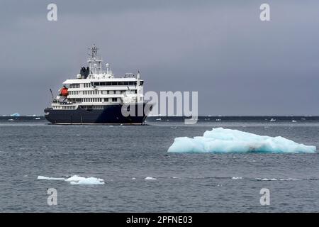 Antarktis-Halbinsel, Palaver Point, Ferienkreuzer Stockfoto