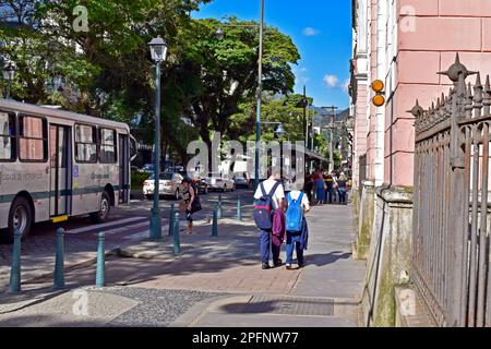 PETROPOLIS, RIO DE JANEIRO, BRASILIEN - 28. Oktober 2022: Blick auf „Rua do Imperador“ (Kaiserstraße) Stockfoto