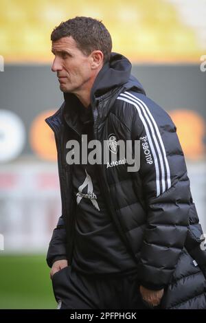 Javi Gracia Manager von Leeds United kommt vor dem Spiel Wolverhampton Wanderers vs Leeds United in Molineux, Wolverhampton, Großbritannien, am 18. März 2023 im Molineux Stadium an (Foto: James Heaton/News Images) Stockfoto