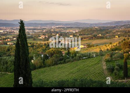 San Miniato, Provinz Pisa, Landschaft der Hügel der Toskana im Frühling im Herzen der Toskana - Zentralitalien, Europa Stockfoto