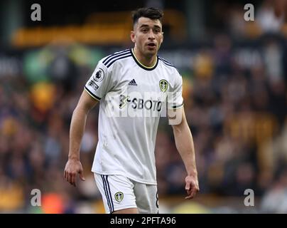 Wolverhampton, Großbritannien. 18. März 2023. Marc Roca von Leeds United während des Premier League-Spiels in Molineux, Wolverhampton. Der Bildausdruck sollte lauten: Darren Staples/Sportimage Credit: Sportimage/Alamy Live News Stockfoto