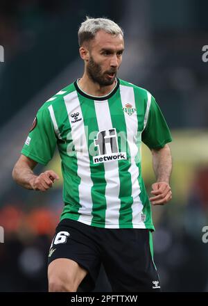 Sevilla, Spanien, 16. März 2023. Deutscher Pezzella von Real Betis während des Spiels der UEFA Europa League in Estadio Benito Villamarin, Sevilla. Der Bildausdruck sollte lauten: Jonathan Moscrop/Sportimage Stockfoto