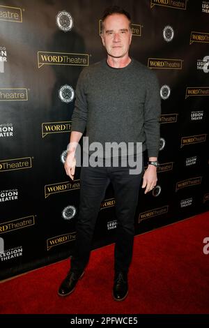 Hollywood, Ca. 18. März 2023. Tim Dekay in Honor in their Words, zur Erinnerung an den 50. Jahrestag des Vietnamkriegs am 18. März 2023 im Hollywood Legion Theater in Post 43 in Hollywood, Kalifornien. Kredit: Faye Sadou/Media Punch/Alamy Live News Stockfoto