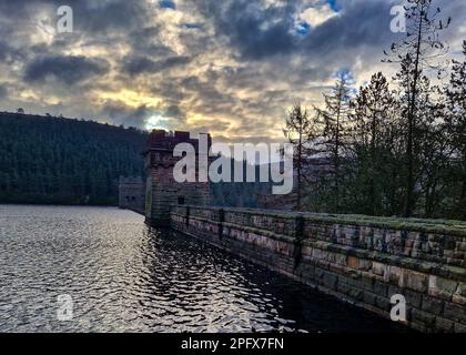 Ladybower Reservoir, National Park Peak District in Großbritannien, 2023. März. Stockfoto