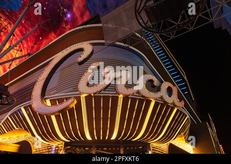 Ein Bild der Neonschilder am circa Resort and Casino. Stockfoto