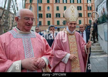 Rom, Rom. 19. März 2023. Italien, Rom, 2023/3/19 . Monsignore Georg Gänswein leitet die heilige Messe in der Gemeinde Santa Maria Consolatrice in Rom. Foto von Alessia Giuliani/Catholic Press Photo . BESCHRÄNKT AUF REDAKTIONELLE VERWENDUNG - KEIN MARKETING - KEINE WERBEKAMPAGNEN. Kredit: Unabhängige Fotoagentur/Alamy Live News Stockfoto