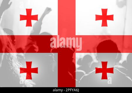 Unschärfe-Protest in Georgien. Konfliktkrieg über die Grenze. Feuer, Flamme. Landesflagge. Frauen mit niedrigen Rechten. Männerhände. Autoritäres Recht. Ausländische Agenten. Raus Stockfoto