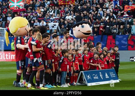 Pamplona, Spanien. 19. März 2023. Sport. Fußball. Fußballspiel von La Liga Santander zwischen CA Osasuna und Villarreal CF, gespielt im El Sadar Stadion in Pamplona (Spanien) am 19. März 2023. Kredit: Inigo Alzugaray/Alamy Live News Stockfoto