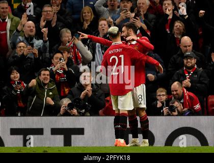 Manchester, Großbritannien. 19. März 2023. Bruno Fernandes von Manchester United feiert dieses zweite und das dritte Tor von Manchester United beim FA Cup in Old Trafford, Manchester. Der Bildausdruck sollte lauten: Gary Oakley/Sportimage Credit: Sportimage/Alamy Live News Stockfoto