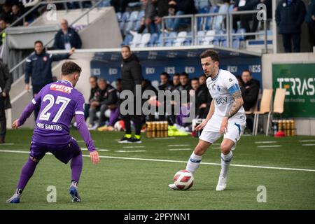 Lausanne, Schweiz. 03. September 2023. Olivier Custodio vom FC Lausanne-Sport (10) ist während des 26. Tages der Dieci Challenge League 2022-2023 in Aktion. Die Dieci Challenge League 2022-20223 fand im Tuiliere-Stadion in Lausanne zwischen dem FC Lausanne-Sport und dem FC Thun statt. Fc Thun Gewinnt 3-1. (Foto: Eric Dubost/Sipa USA) Guthaben: SIPA USA/Alamy Live News Stockfoto